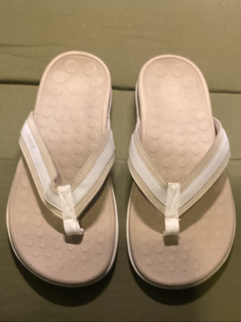 orthaheel White Beige Women's Thong Sandals